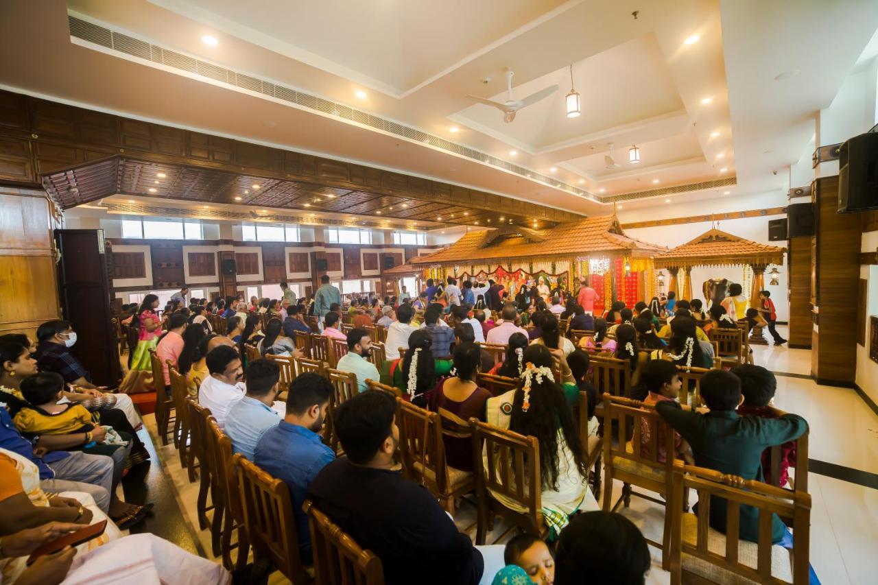 Hotel Guruvayur Darshan Zewnętrze zdjęcie