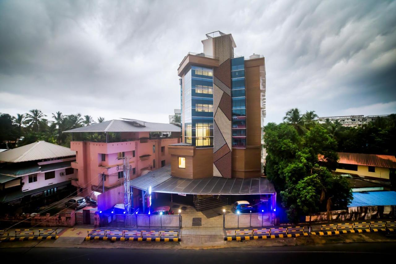 Hotel Guruvayur Darshan Zewnętrze zdjęcie